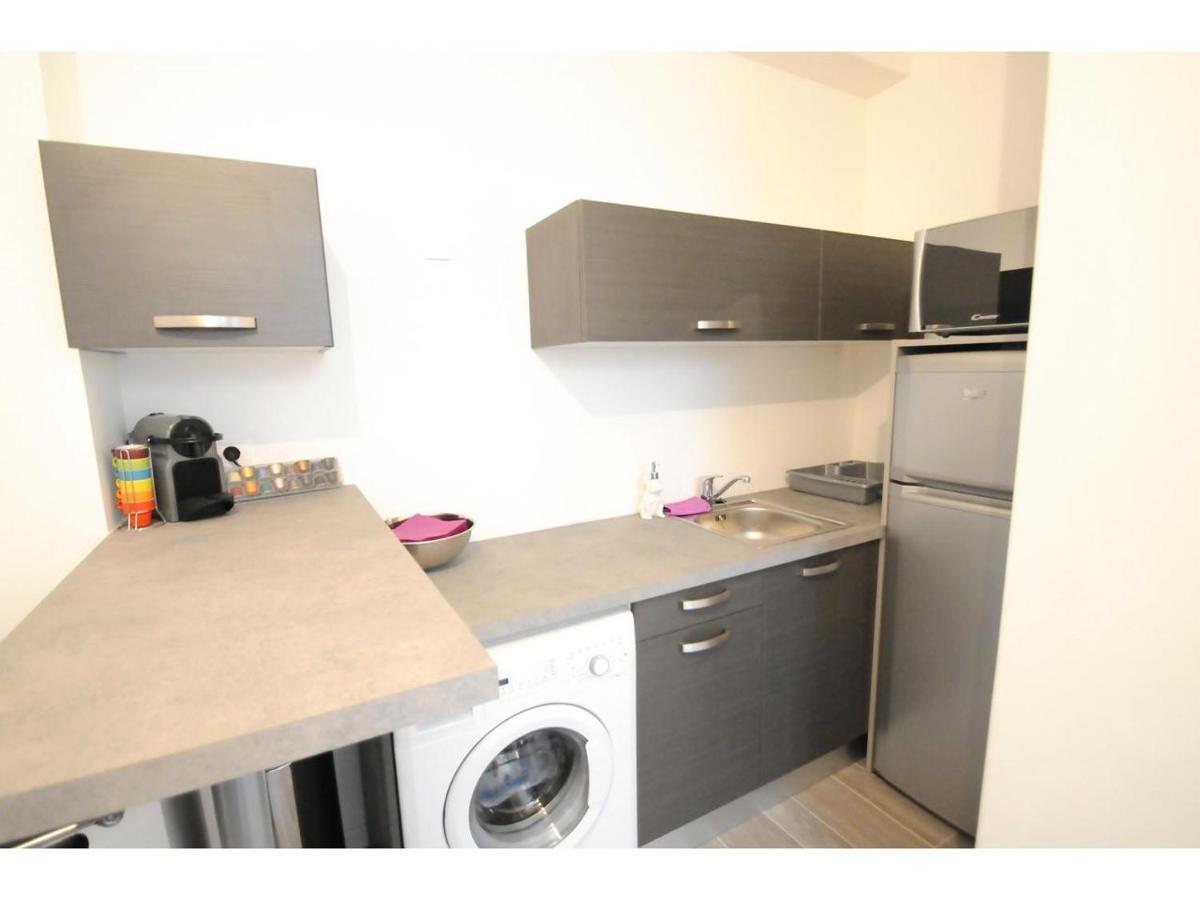 Superbe Meublé Cosy Avec Patio Au Calme Jean Médecin Appartamento Nizza