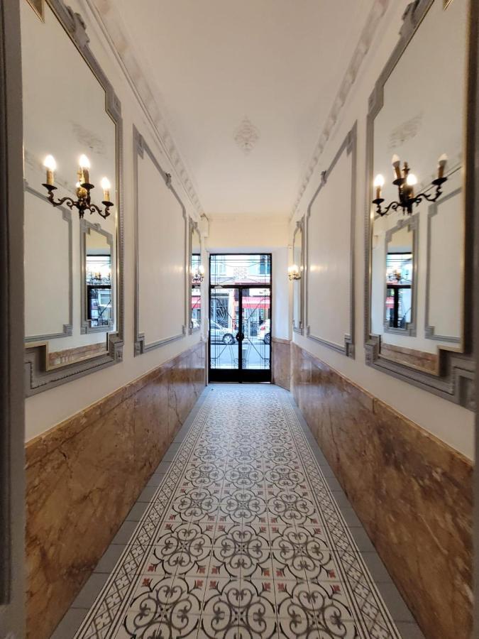 Superbe Meublé Cosy Avec Patio Au Calme Jean Médecin *